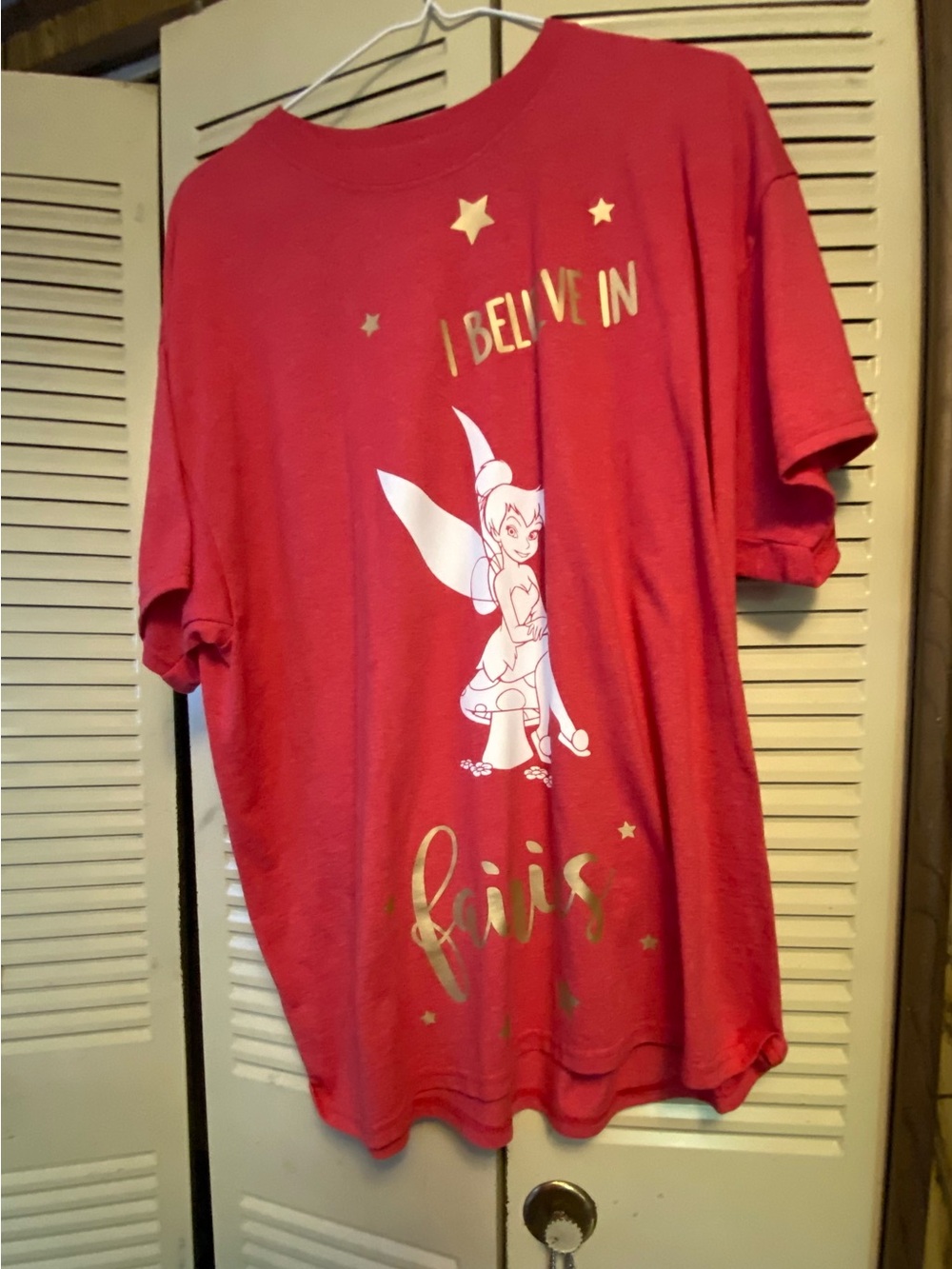 Gildan Red Tinker Bell 'I Believe in Fairies' Graphic Tee
